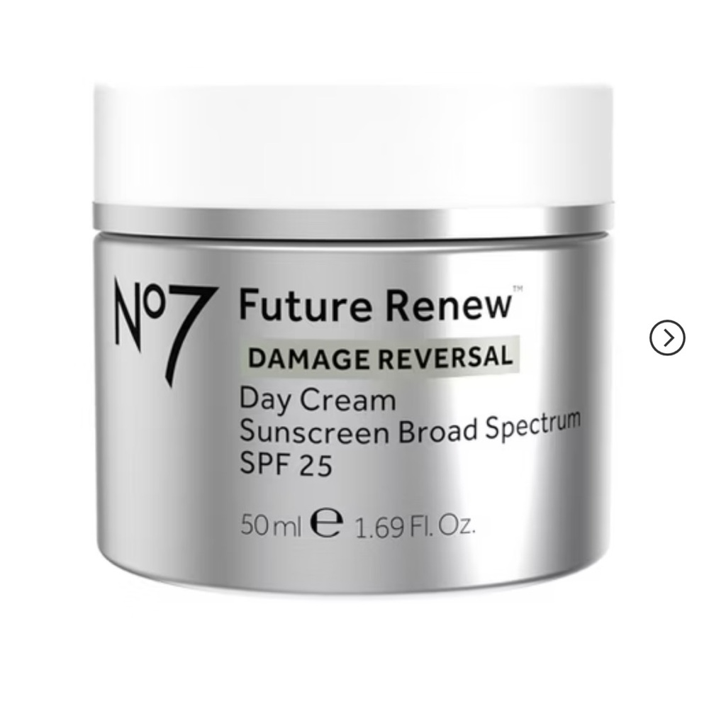 No 7 Future Renew Day Cream